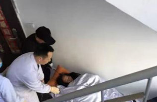 罗定市病人院后返乡
